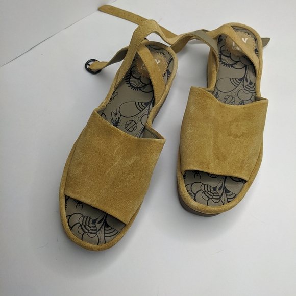 Fly London Shoes - 9.5 FLY London Platform Sandals Shoes Heels Straps